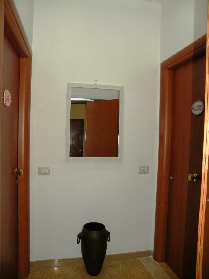 Bluedream Apartament ซอร์เรนโต ภายนอก รูปภาพ